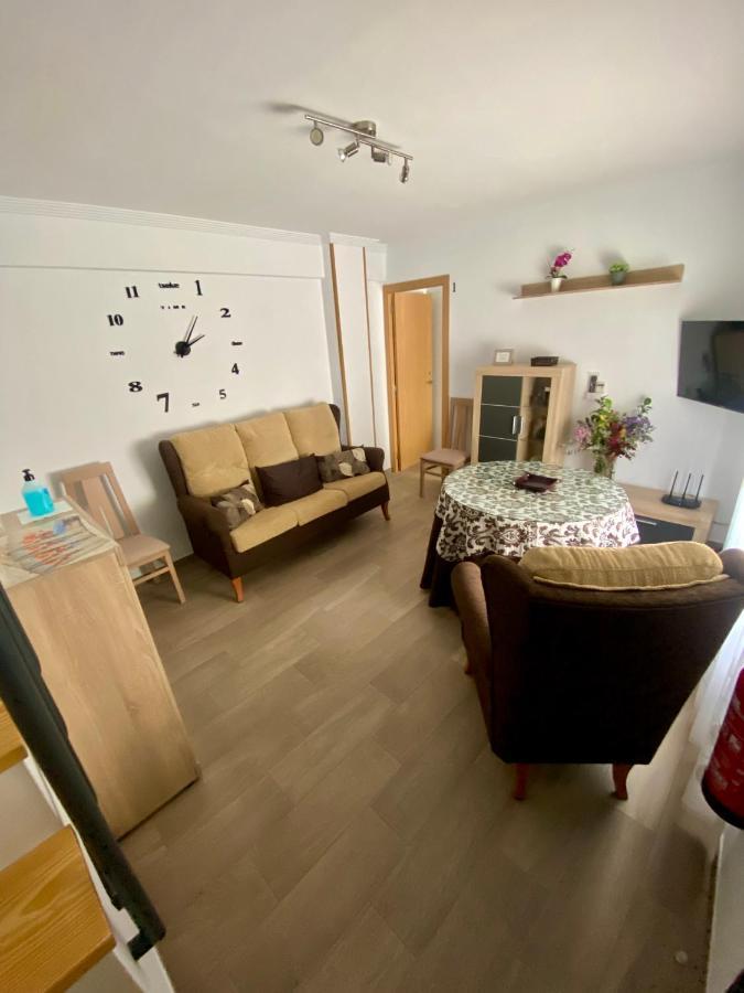 Casa Godoy Lägenhet Caces Exteriör bild